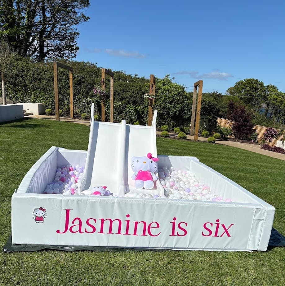 Jasmine's Hello Kitty Themed Giant Ball Pit